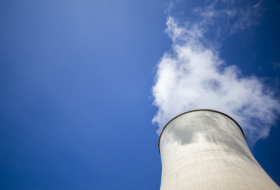 The Notification of Cooling Towers and Evaporative Condensers Regulations 1992